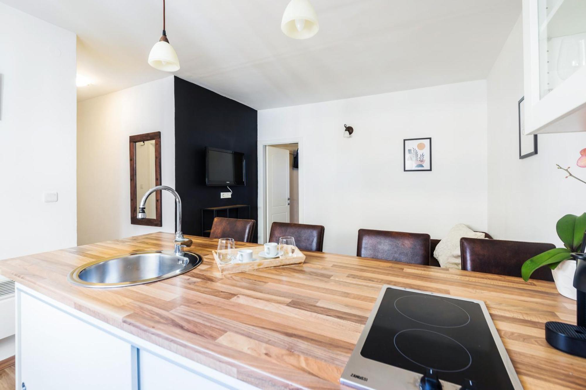 M&A Apartments زادار المظهر الخارجي الصورة